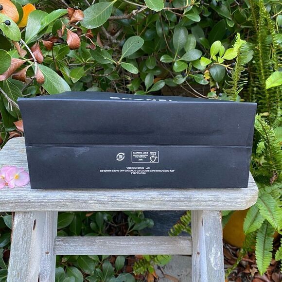 Chanel Black Paper Shopping/Gift Bag. 7.5" long x 8.5" x 3.5" deep. VGUC! - Picture 4 of 4